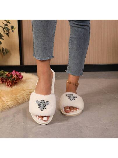 نسائية فرائية و دافئة للاستعمال المنزلي في فصل الخريف/الشتاء، نعال منزليةناعمة فرائية مفتوحة الأصابع، نعال غرفة نوم مريحة