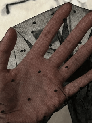 زوج جوارب نسائية ضيقة وجذابة بنقوش