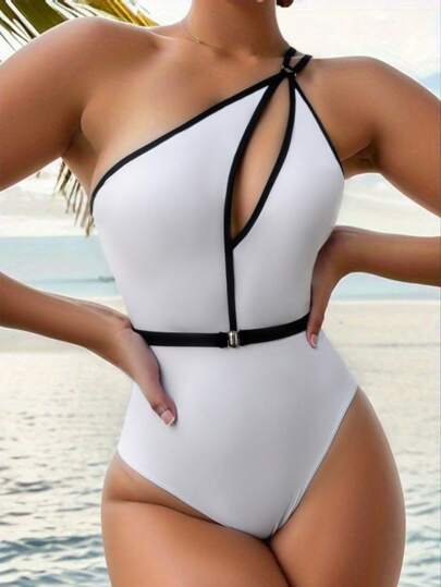 مايوه حريمي قطعة واحدة Swim Basics بدلة سباحة نسائية قطعة واحدة مزودة بفتحة جانبية وحمالة كتف، بأسلوب عطلة