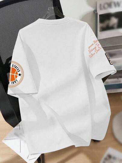 SHEIN قميص رجالي كاجوال بياقة طاقم قصير الأكمام، بتصميم مبسط، مناسب للصيف