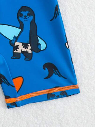 مايوه أولادي بذلة سباحة كاملة بأكمام طويلة مطبوع عليها حيوانات وقبعة للحماية من أشعة الشمس للأطفال الصغار، مناسبة للعطلات