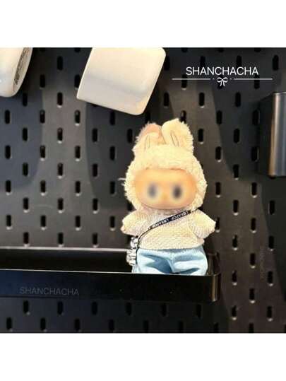 طقم ملحقات وملابس دمية لابوبو ذات قطعة واحدة مصنوعة من قماش مخملي، دمية فينيل بمقاس 17 سم مع تي شيرت كاجوال، وبنطلون، وحقيبة صغيرة للحمل عبر الجسم