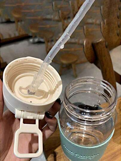 قطعة واحدة كوب قش بغطاء جلد PU، عازل للحرارة ومانع الانزلاق، جسم كوب شفاف، متوفر باللون الوردي/الرمادي، تصميم غطاء قابل للطي، شرب مريح، كوب مياه محمول، مناسب للمكتب/السفر، طراز بسيط، شرب صحي، تحسين نوعية الحياة، زجاجة مياه رياضية، جيد للصحة، زجاجة...