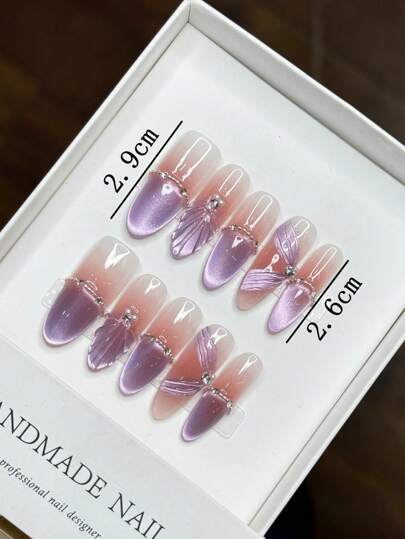 أظافر زائفة من تصميم فرنسي بشكل عين القطة البيضاوي الأرجواني وأسلوب البنات الحوريات مصنوعة يدويًا بطراز Y2K جديد لفصل الصيف