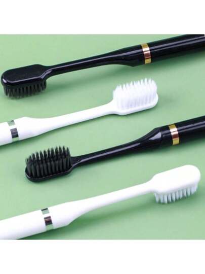 2 فرشاة أسنان لكلا الجنسين، زوجية من الشعيرات الناعمة، فرشاة أسنان ناعمة جدًا للبالغين ذات رأس صغير من الفحم النباتي لتنظيف عميق وحماية اللثة وإزالة البقع بتنظيف فموي