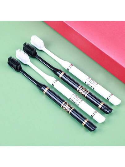 2 فرشاة أسنان لكلا الجنسين، زوجية من الشعيرات الناعمة، فرشاة أسنان ناعمة جدًا للبالغين ذات رأس صغير من الفحم النباتي لتنظيف عميق وحماية اللثة وإزالة البقع بتنظيف فموي