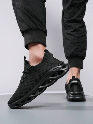 زوج من الأحذية الرياضية الكاجوال الخفيفة متعددة الألوان ذات الرباط، أحذية الركض الصيفية للخارج