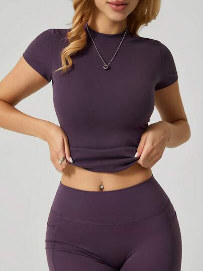 NcmRyu قميص رياضي بأكمام قصيرة مطابق للجسم بدون خياطة مرتبة وبسيطة للنساء، للأنشطة الخارجية ، الربيع/الصيف