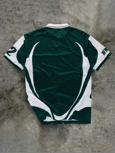 Manfinity Streetrush قميص بولو ذو أكمام قصيرة وطباعة حروف متعددة الألوان، صيفي