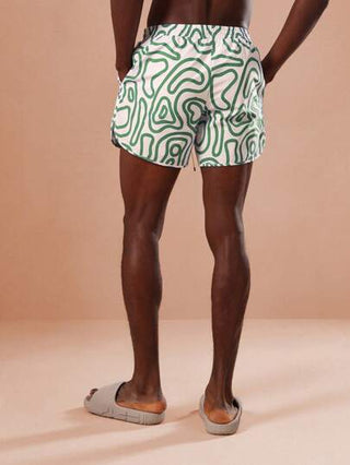 SUMWON شورت سباحة بنقشات مصممة بتقنية متقدمة لارتداء البحر، شورت سباحة لحمام السباحة والعطلات الصيفية، ملابس شاطئ رياضية للعطلات والاجازات