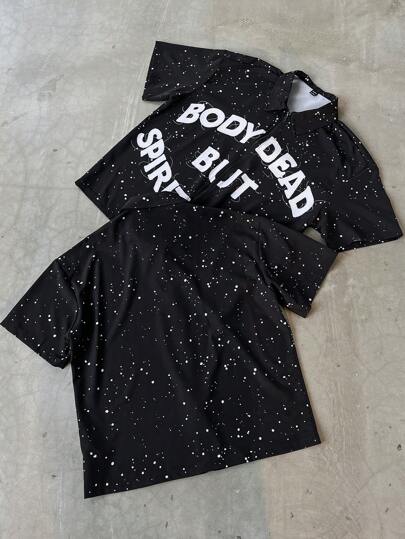 Manfinity EMRG قميص الرجال، قميص قصير الأكمام للشارع. هذا القميص له طباعة بأحرف وتصميم سوستة. مناسب للارتداء اليومي الكاجوال، في مهرجانات الموسيقى، وإجازات شواطئ هاواي. هدية رائعة للصديق أو الزوج، قمصان مطبوعة للرجال