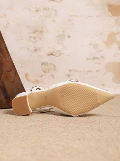 أحذية كاجوال مريحة ذات كعب سميك مشبك متقاطع وأصابع مدببة ذات كعب عالي بدون ظهر باللون الأبيض ، نعومة موضة جديدة للنساء