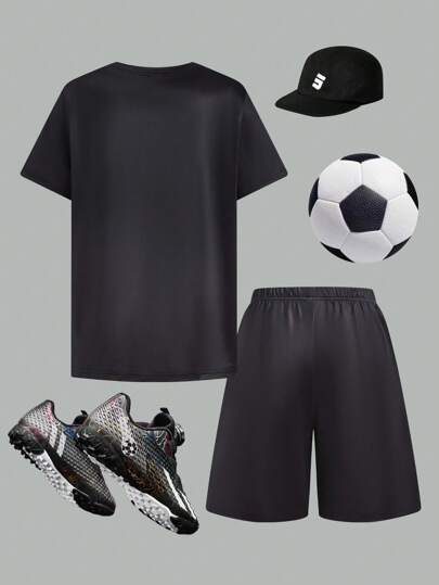 SHEIN مجموعة رياضية من قطعتين (قميص أكمام قصيرة رقبة دائرية وشورت) بطباعة رياضية لكرة القدم للأولاد المراهقين