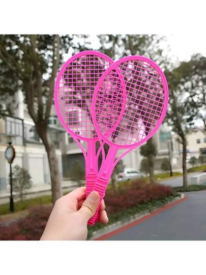 مجموعة مصغرة من 4 قطع: مضارب بادمنتون ومضاربة تنس طاولة مع كرتين، تصميم خفيف الوزن ومتين، مناسبة للبالغين، ألعاب داخلية/خارجية، هدايا أعياد الميلاد، أدوات رياضية (بعض الألوان عشوائية)