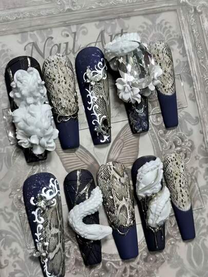 قالب سيليكون أناقة للفن المتطور للأظافر قطعة واحدة، بتصاميم تنين 3D ، ثعبان ، عين تنين رأس خلاقة لتزيين الأظافر، قالب أظافر شفاف