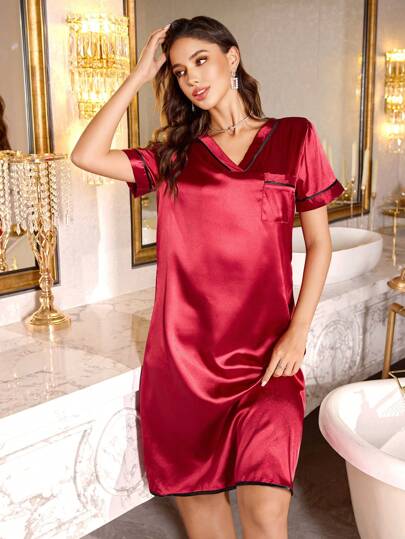 LuxeNights مريلة نوم أنيقة للنساء بطبعة لمسات ملونة متناقضة وياقة بوزن خفيف على شكل حرف V أكمام قصيرة