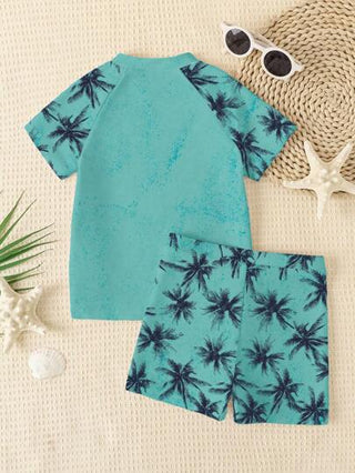 مايوه أولادي مجموعة صبية بسيطة للمراهقين تشمل شورت وبدلة سباحة بياقة مستديرة وأكمام قصيرة، مناسبة للصيف بتصميمات كاليفورنيا وسيارات السباق والعطلات