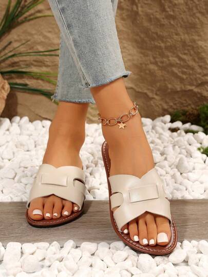 نعال صنادل نسائية بمقاسات كبيرة مريحة وبسيطة، برؤوس دائرية مفرغة مسطحة، صنادل كاجوال منزلقة للصيف