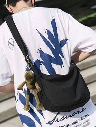 1 قطعة حقيبة كتف متعددة الجيوب من نوع الحزام بتصميم بسيط ولون سادة، قابلة للضبط والتعديل، مغلقة بسوستة، من قماش النايلون المقاوم للماء (لا تتضمن الدلايات)