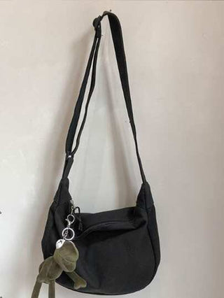 1 قطعة حقيبة كتف متعددة الجيوب من نوع الحزام بتصميم بسيط ولون سادة، قابلة للضبط والتعديل، مغلقة بسوستة، من قماش النايلون المقاوم للماء (لا تتضمن الدلايات)