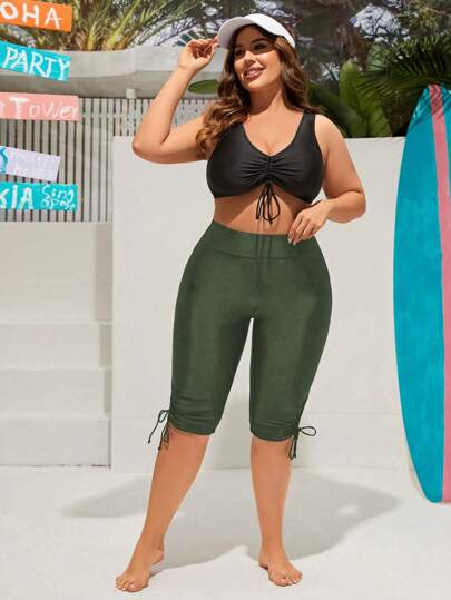 SHEIN Swim سراويل سباحة متوسطة الطول بسحاب بسيطة بلون واحد مقاس كبير للنساء