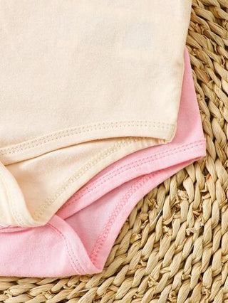 SHEIN طقم بدلة شمسية جديدة للطفلة باللون المشمشي والوردي، قصيرة الأكمام، رقبة دائرية، لحمة باهتة مع تطريز شبكي من الدانتيل، مريح وبسيط وجميل