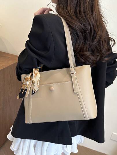 حقيبة تسوّق كتف بطباعة أحرف ذات لون راقي وبسيط مع وشاح، مناسبة للتسوق والمحافظ والتسوق واليافعات وطلبة الجامعات والمبتدئين والموظفين. مناسبة للمكاتب والجامعات والعمل والأعمال والتنقلات والأنشطة الخارجية والسفر والتنزه