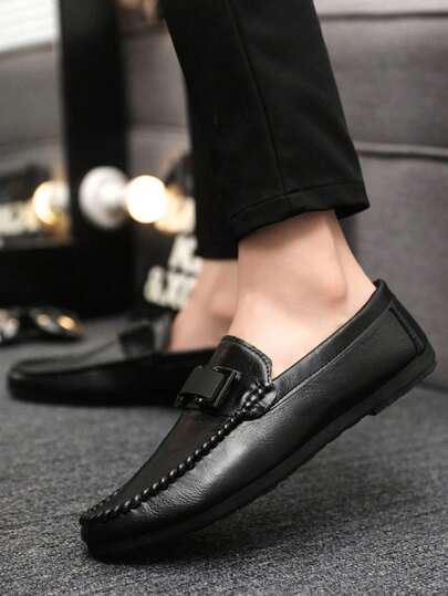 حذاء رجالي كاجوال أعمال بطراز بريطاني جديد لصيف 2025، جلدي سهل الارتداء بقاع ناعمة، حذاء موكاسين رجالي أسود رجعي، مناسب كهدية عيد الأب