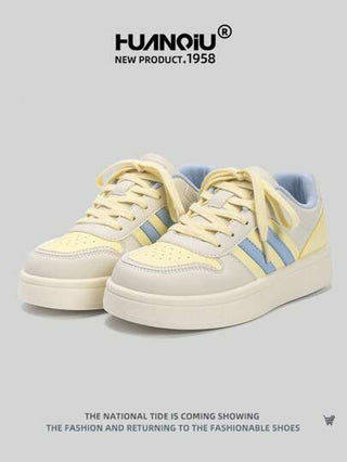 HUANQIU أحذية نسائية لعام 2025، أحذية تنزه، أحذية رياضية للسيدات، أحذية رياضية كبيرة الحجم، أحذية بيضاء من الشبك والتهوية، متعددة الأغراض، خفيفة وراحة، أحذية كاجوال سهلة الارتداء، أحذية ركض، أحذية بيضاء للفصول الأربعة