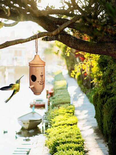 منزل طيور الكولبري للاستخدام في الأماكن المفتوحة، إكسسوارات طيور الكولبري، منزل تعشيش طيور الكولبري، كوخ طائر معلق، منزل طائر معلق، أكواخ طيور الكولبري المعلقة للخارج، عش طيور الكولبري من الخشب