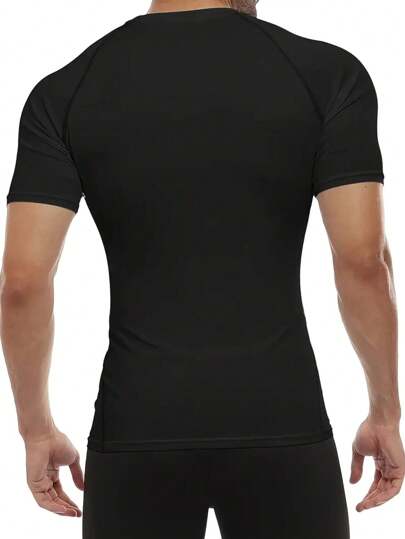 Manfinity Sport Polished تي شيرت رياضي للرجال بطبعة حرفية بياقة مستديرة وأكمام قصيرة