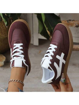 أحذية درب كاجوال رياضية كاجوال للنساء بلون بوردو كلاسيكي، أحذية نعل مطاطي ناعم وجلد الغزال، أحذية قماش منفذة للهواء للربيع والخريف، أحذية درب كاجوال ألوان مختلطة مسطحة للنساء، أحذية رياضية كاجوال للطلاب للنساء