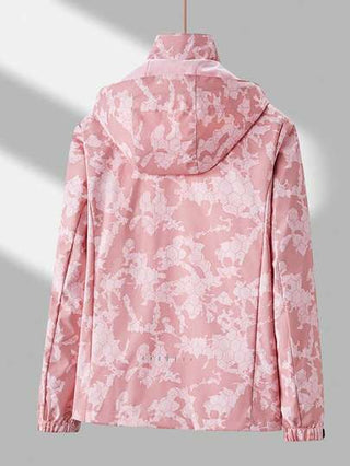 معطف خفيف الوزن للنساء بطبعة الكامفلاج، للرياضات الخارجية والملابس الكاجوال،مقاوم للماء ومانع للرياح مناسب للتنزه والدراجات،معطف رياضي مزود بغطاء للرأس وجيوب للخريف والشتاء