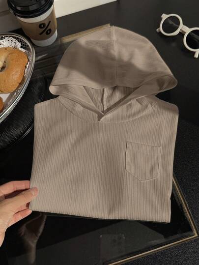 SHEIN تي شيرت هودي أبيض فضفاض بملمس ناعم أنيق بطراز رياضي كاجوال ملائم للاستخدام اليومي والمدرسة والسفر والرياضة خلال الربيع والصيف