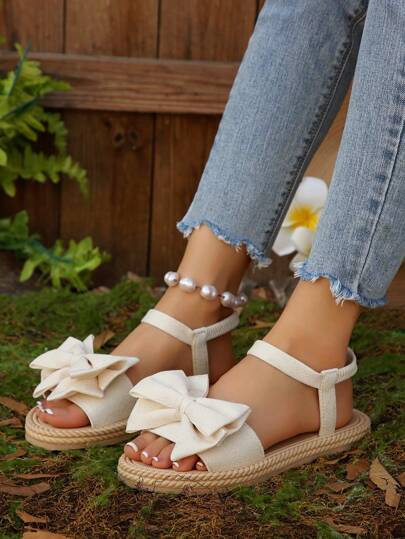 شبشب صيفي كاجوال بمقاس إضافي للمرأة مريح وبسيط برباط إلاستيكي مزخرف بفيونكة، برؤوس مستديرة شبشب للاستخدام في الشاطئ