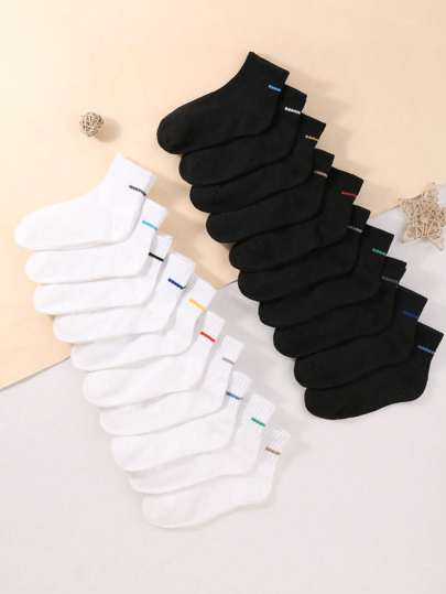 20 زوج جوارب أطفال أسود وأبيض بسيط منتصف الساق، مريحة وصحية الجلد، مناسبة لملابس الطلاب في العودة للمدرسة، جوارب رياضية للأطفال قابلة للتمدد، جوارب ألوان سادة يومية