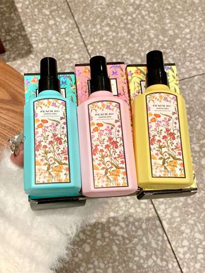 PEACH JO+ 1 قطعة/ 100 مل رذاذ عطر للأقمشة, رذاذ عطري للملابس, رائحة خفيفة وعطرية دائمة, معطر هواء, مناسب لجميع أنواع الملابس والحمامات والغرف والخزائن وغرف المعيشة والسيارات, هدية عيد ميلاد أو حفل التخرج