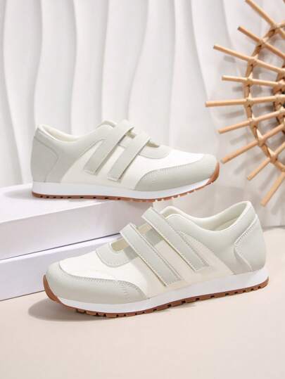 أحذية رياضية كاجوال جديدة مبطنة قماش للنساء، حذاء جامب بنعل سميك وشريط إبزيم، أحذية طالب وخارجية لفصلي الربيع والخريف