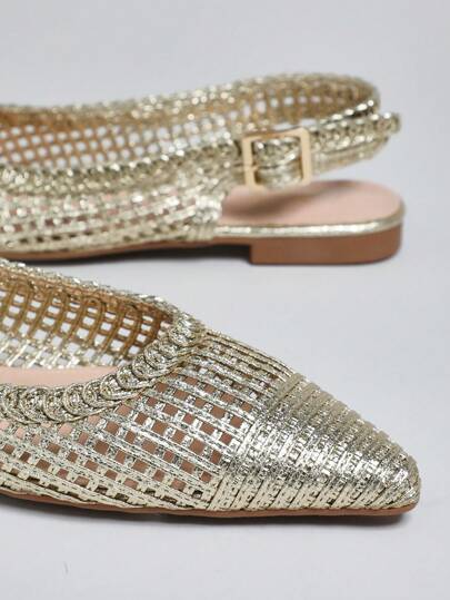 SHUZIA شبشب نسائي بكعب مدبب مزين منسوج بتصميم خلفي مفتوح