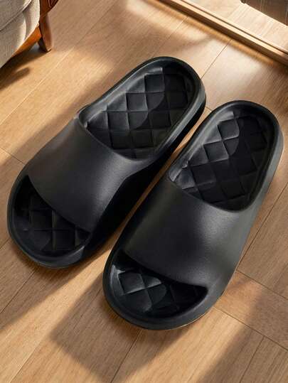 نعل حمام للرجال مريح ناعم ذو تصميم بسيط مع نقشة حلقات السمك سميك من مادة EVA خفيف الوزن مضاد للانزلاق ومضاد للرائحة، (الحجم يكون أصغر من المعتاد ، يوصى بطلب مقاس أكبر بمقاس أو مقاسين)