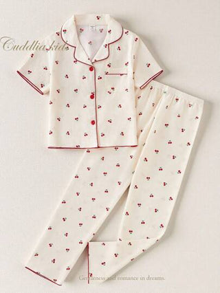 بيجاما بنطلون طويل وبلوزة قصيرة الأكمام فضفاضة مجموعة بيجاما مكونة من قطعتين للفتيات في سن المراهقة مزخرف بطباعة الكرز البرتقالي الجميلة