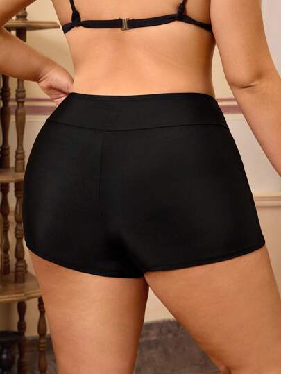 Swim Basics قطعة سفلية للملابس السباحة بتصميم بسيط ولون صلب لأحجام كبيرة