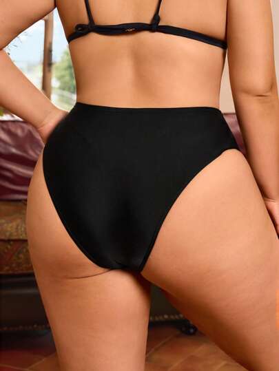 Swim Basics بكيني أسود ذو لون أحادي أنيق للمقاسات الكبيرة ، مناسب للصيف