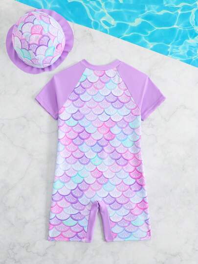 بدلة سباحة للفتاة الصغيرة بياقة رقعة، مطبوعة بنمط الحورية، مع كشكشة وسحاب