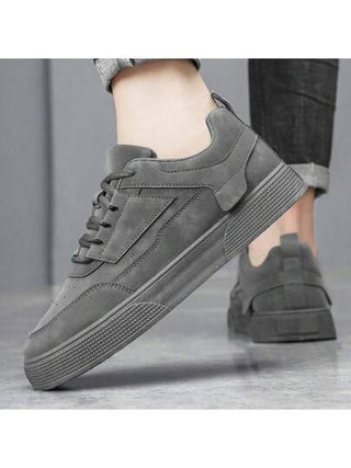 أحذية رياضة رمادية الجانب ربطة الحذاء الرجالية, أحذية رياضية بطريقة بسيطة وتصميم أنيق برقبة مستديرة وتصميم سميك القاع لزيادة الارتفاع
