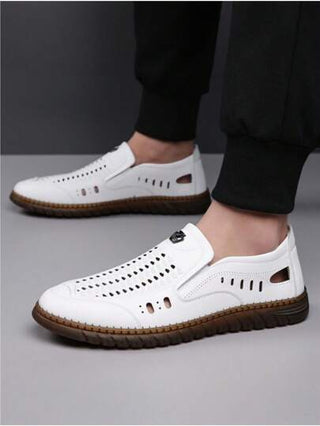 أحذية كاجوال رجالية للصيف متوفّرة للإرتداء السهل، مصنوعة من أعلى مُنفذ هوائياً مع نعل مُضاد للانزلاق وماصّ للصدمات، فتحة جانبية مرنة، مناسبة للتنقل في المدينة والنزهات في الهواء الطلق