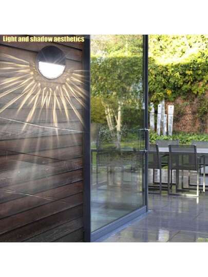 2/4 قطعة ضوء سور شمسي LED مقاوم للماء للاستخدام في الخارج، مصباح حديقة شمسي للسلالم والسياج والممرات وديكور الحديقة، أضواء شمسية للخارج