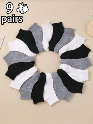 9 أزواج من الجوارب القصيرة المطاطية السوداء والبيضاء والرمادية المرنة والناعمة للحياة اليومية والرياضة للأطفال ،مريحة ومنفذة للهواء، متعددة الاستخدامات وعادية، مناسبة للأولاد والبنات من سن 1 إلى 14 سنة جوارب المراهقين