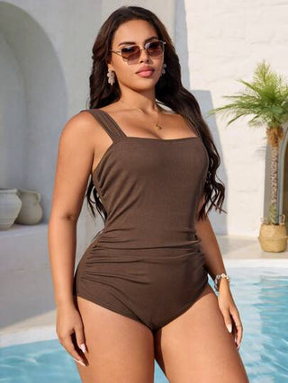 SHEIN Swim Curve بدلة سباحة قطعة واحدة، مناسبة للمقاسات الكبيرة، صلبة اللون من نسيج مرن مقصوص بطريقة محكمة، ذات رقبة عالية, أناقة الأسلوب