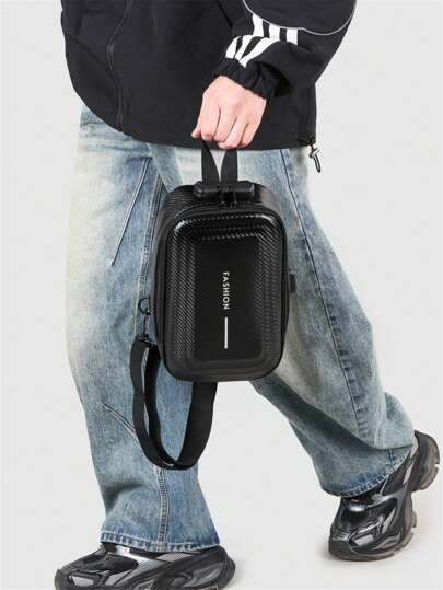 حقيبة صدر للرجال، حقيبة كتف كروسبودي سعة كبيرة، حقيبة مضادة للسرقة مزودة بقفل رقمي، حقيبة ظهر صغيرة عصرية للرجال، حقيبة للدراجات النارية، حقيبة رجالية مقاومة للماء والبلى مناسبة للشباب للاستخدام اليومي والرحلات والهدايا للتخرج أو عيد الميلاد